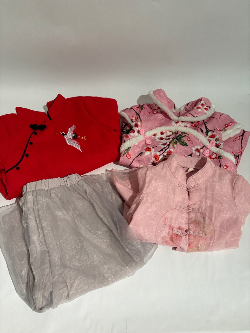 Girls' Pink and Red Traditional Chinese Outfit bundle (90 to 110cm)